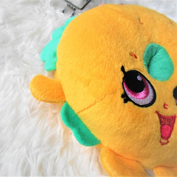 Shopkins Billy Bagel Plush - Picture 8 of 12